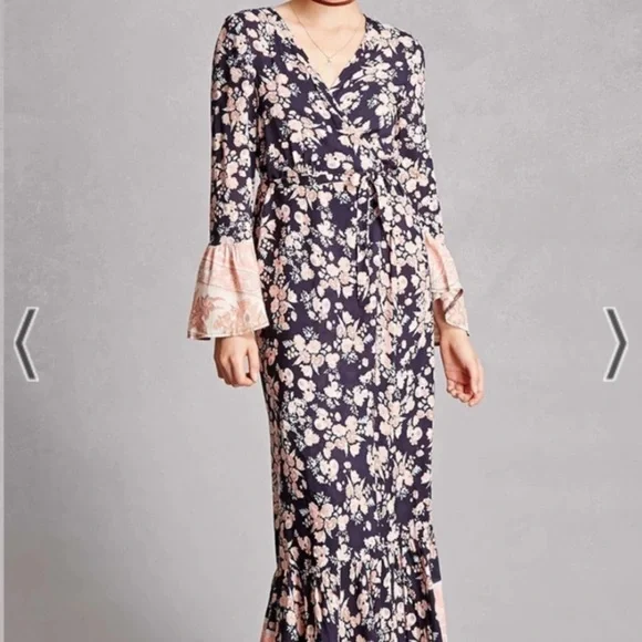 Selfie Leslie Floral Wrap Dress large maxi bohemian ruffle size L cottagecore - Picture 2 of 16